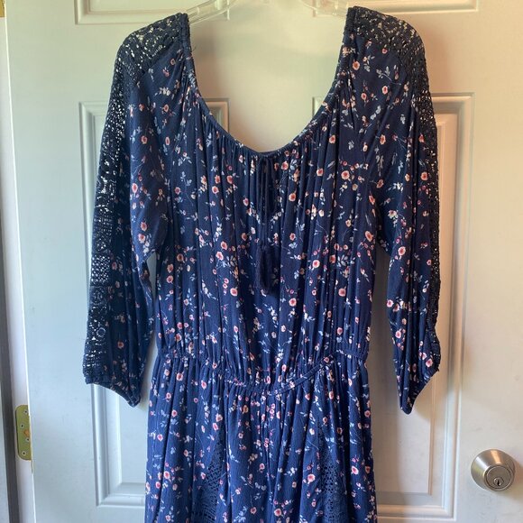 Xhilaration Dark Blue Floral Lace Romper Shorts Onesie Size M – Very Good - Picture 1 of 9